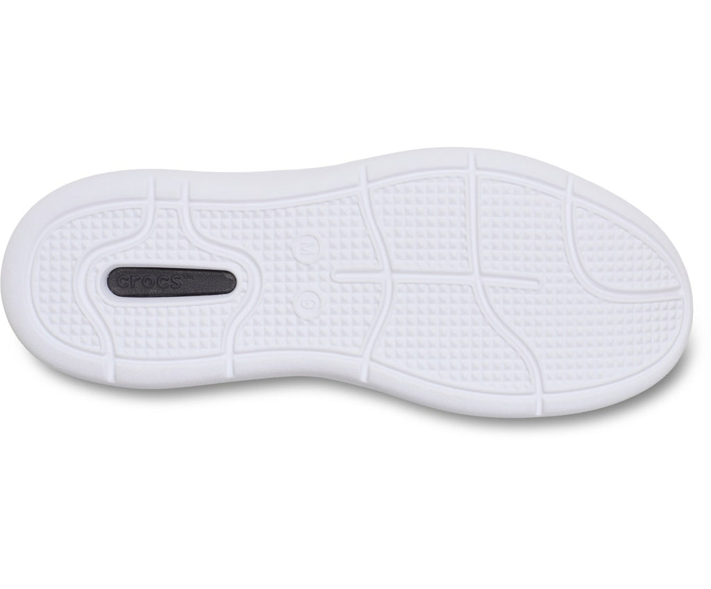 InMotion Pacer Black/White Men Sneaker